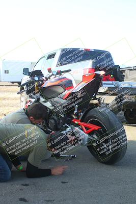 media/Sep-21-2025-TrackDaz (Sun) [[277c75b276]]/Around the Pits/